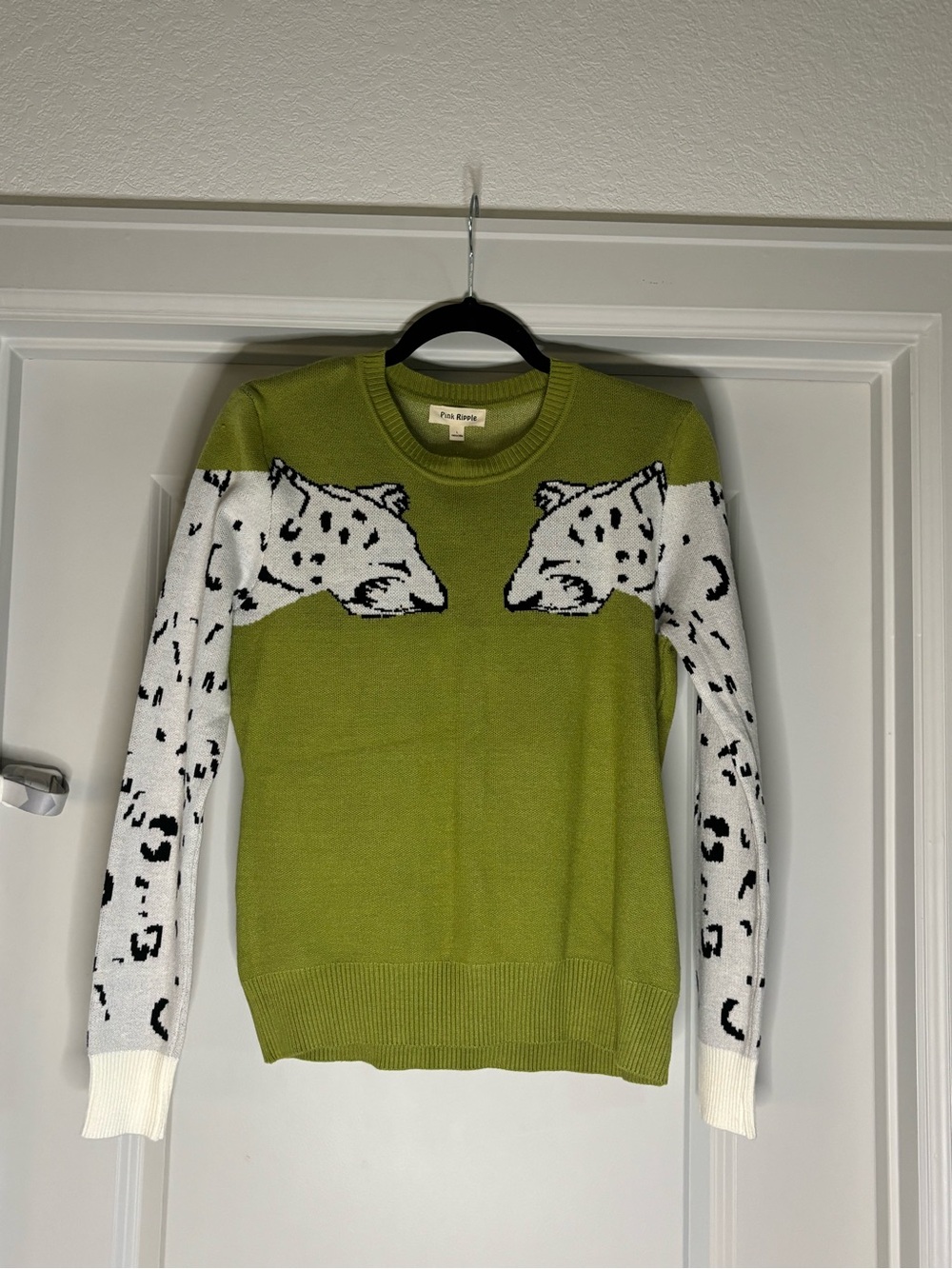 Pink Ripple Green Leopard Print Sweater Size L Animal Knit